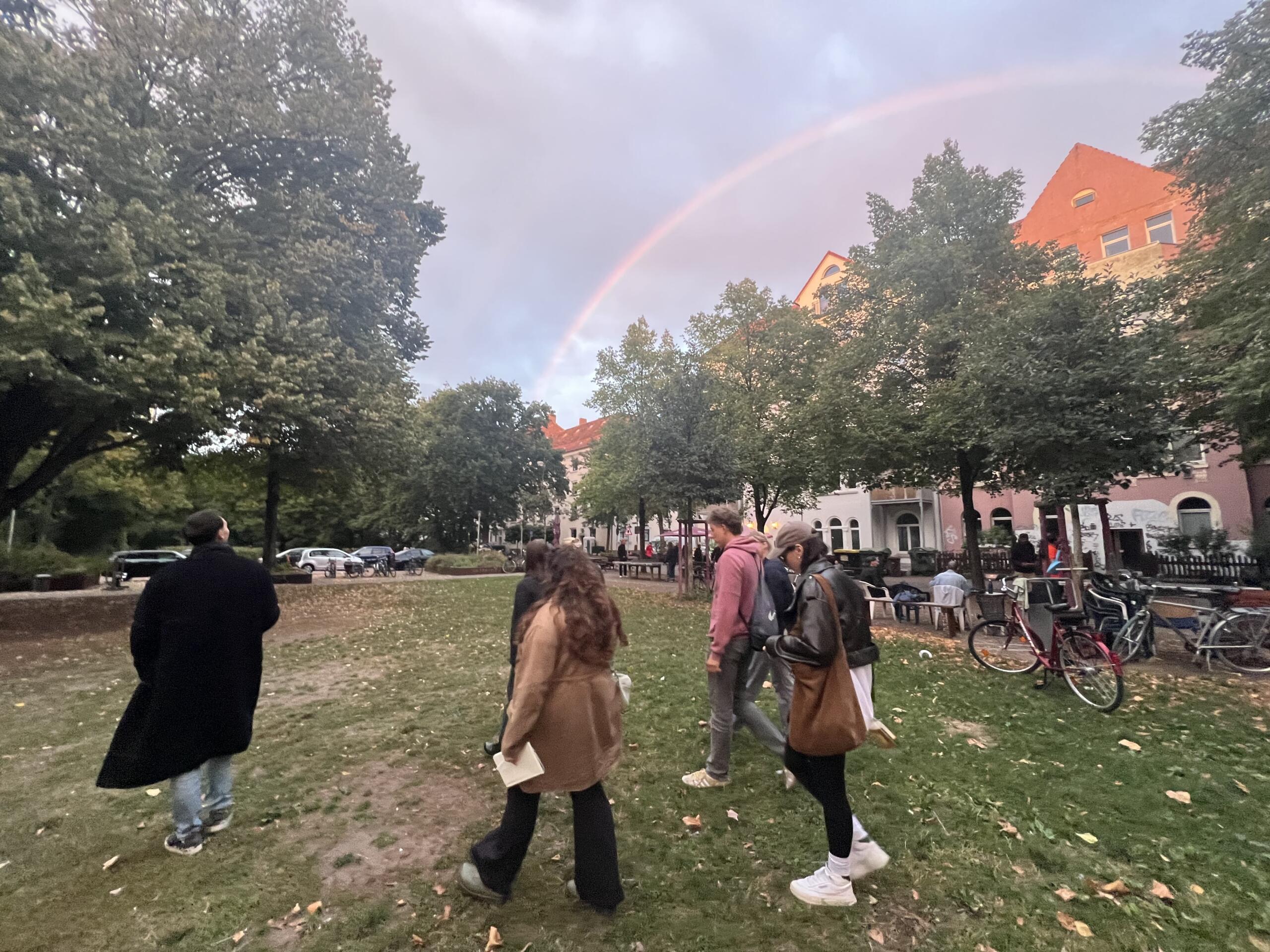 Sep25_Stadtteilspaziergang Junimond_Foto Linda Schmols